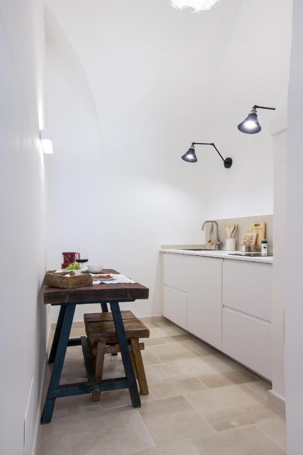 Anfora Dei Segreti - Suite Apartment Полиньяно-а-Маре Экстерьер фото